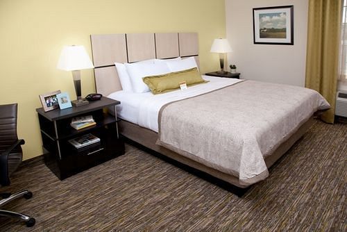 Candlewood Suites Greeley By Ihg Exterior photo