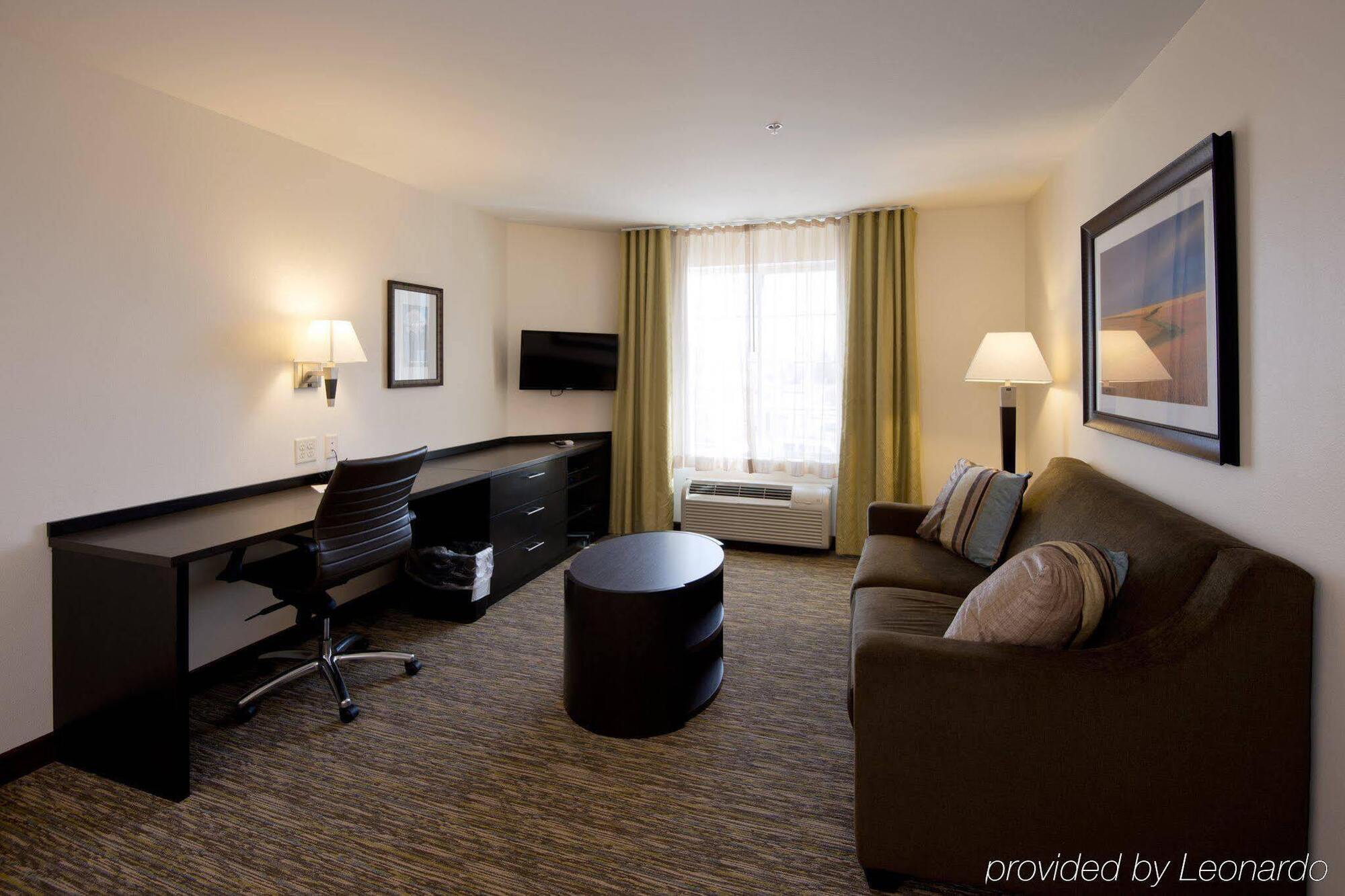 Candlewood Suites Greeley By Ihg Exterior photo